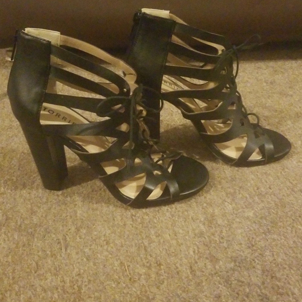 Torrid tie up heels